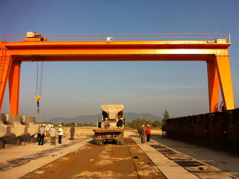 電動葫蘆門式起重機(jī)